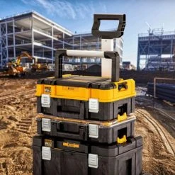 Rangement, Coffret, Holster & Sacoche DEWALT Coffret TSTAK IP54 Avec Organiseur Supérieur - DWST83344-1 -Atelier Chantier Soldes dewalt coffret tstak ip54 avec organiseur superieur dwst83344 1 3