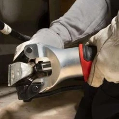 Serre-joint, Presse Et Pince De Serrage MILWAUKEE Sertisseuse Hydraulique Sans Matrice - M18 HDCT-202C - 4933471950 -Atelier Chantier Soldes milwaukee sertisseuse hydraulique sans matrice m18 hdct 202c 4933471950 4